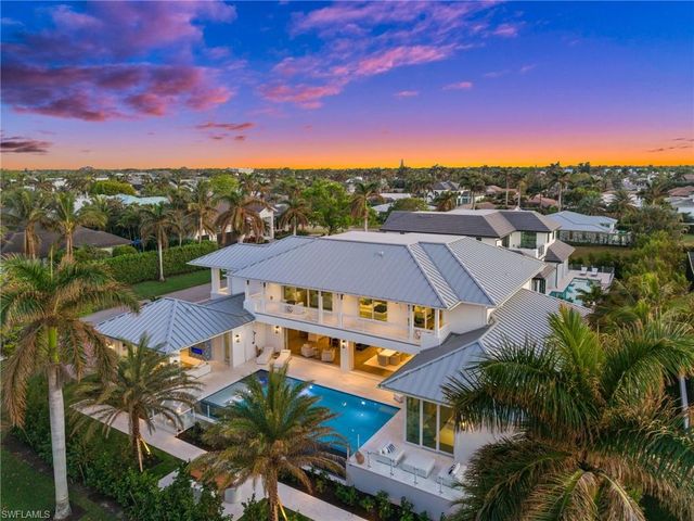 $8,500,000 | 506 Neapolitan Lane, Naples, FL 34103