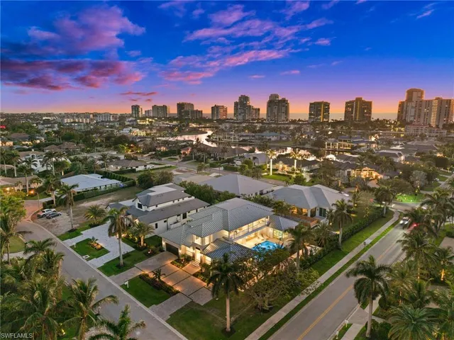 $8,500,000 | 506 Neapolitan Lane, Naples, FL 34103