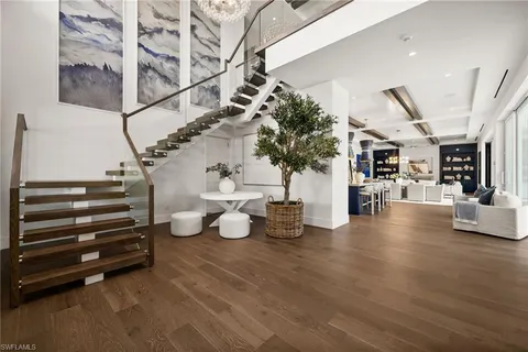 $8,745,000 | 506 Neapolitan Lane, Naples, FL 34103