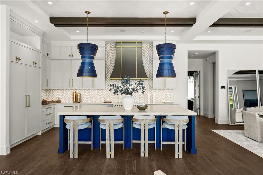 506 Neapolitan Lane Naples, FL 34103 - Photo 10 of 44