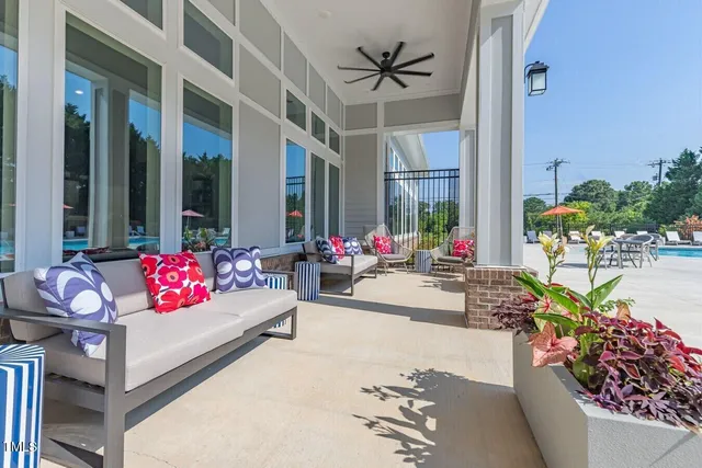 $1,696 | 3520 Pinetree Grove Lane, Unit 6303, Raleigh, NC 27604