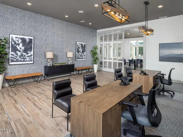 $1,696 | 3520 Pinetree Grove Lane, Unit 6303, Raleigh, NC 27604