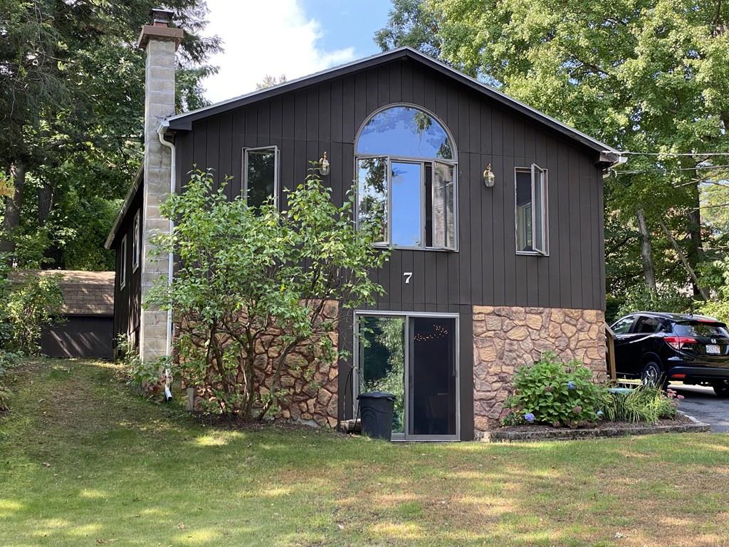 7 Beach Road Ware, MA 01082 - Photo 3 of 26