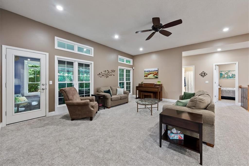 6989 141st Street Basehor, KS 66007 - Photo 26 of 49