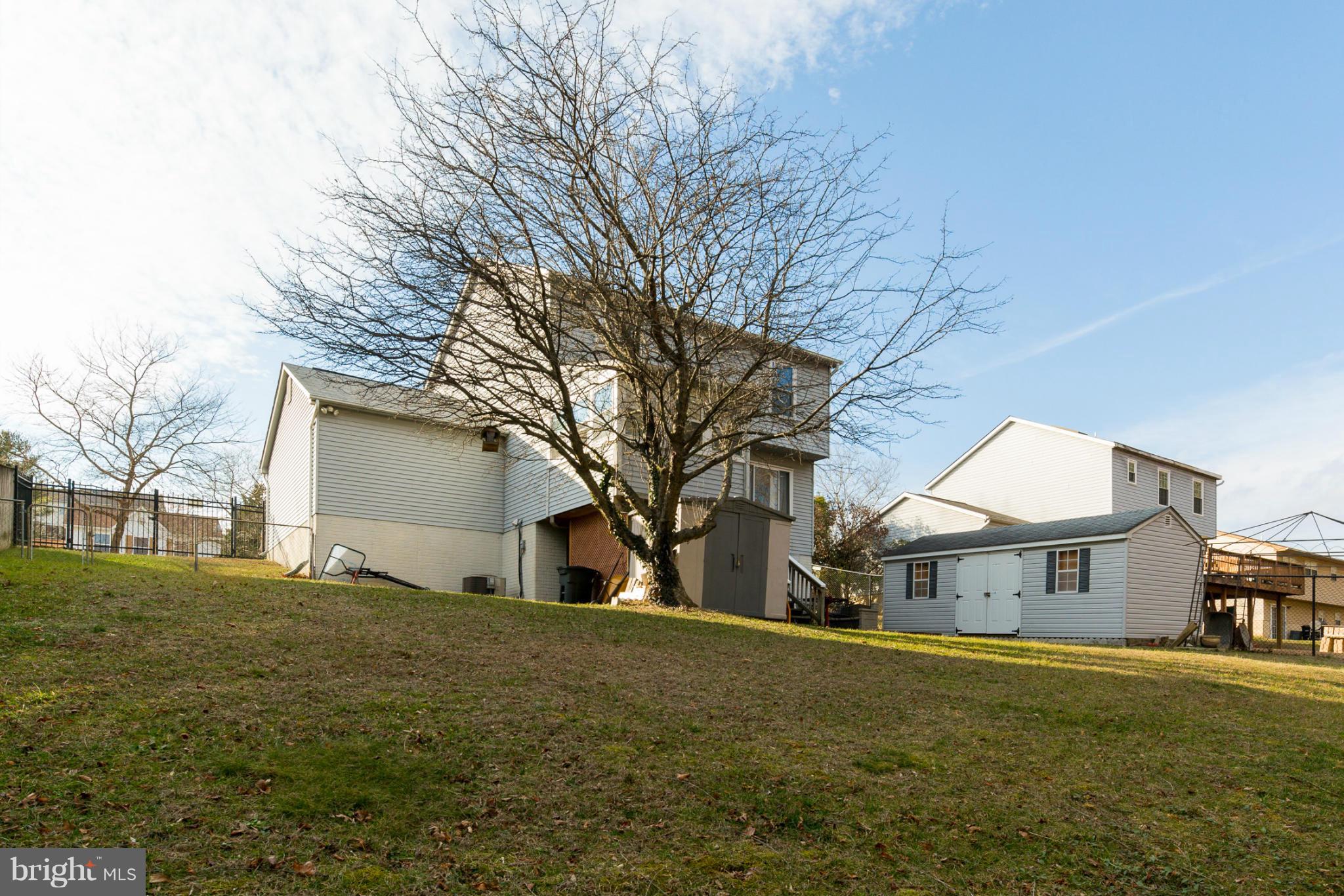 6824 Cherryfield Road Fort Washington, MD 20744 - Photo 10 of 27 Exterior (General)