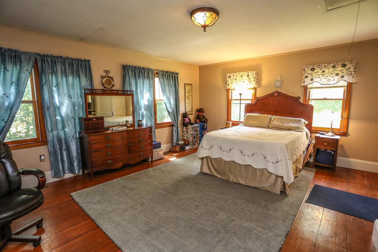 100 New Boston Road Bedford, NH 03110 - Photo 17 of 40