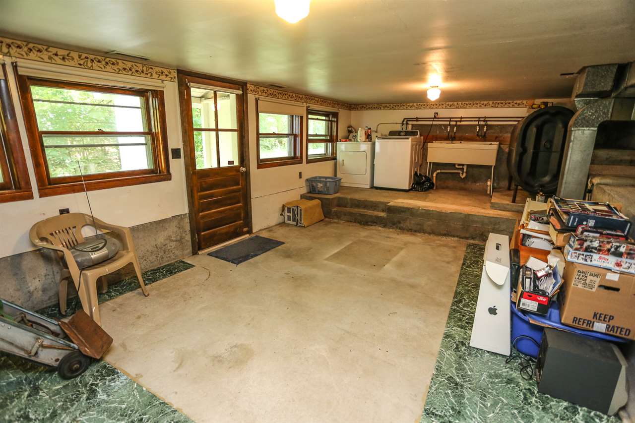 100 New Boston Road Bedford, NH 03110 - Photo 32 of 40