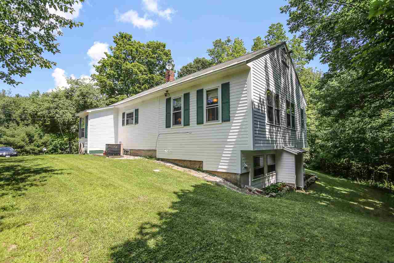 100 New Boston Road Bedford, NH 03110 - Photo 7 of 40