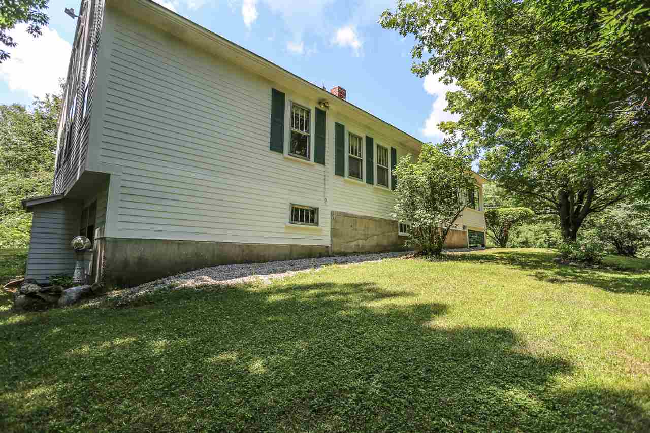 100 New Boston Road Bedford, NH 03110 - Photo 9 of 40