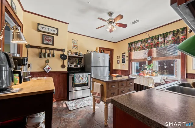 $450,000 | 1 Jefferson Avenue, Middletown, CT 06457