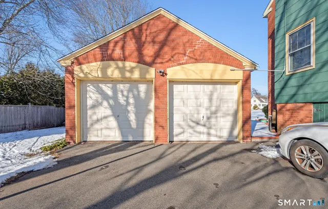 $450,000 | 1 Jefferson Avenue, Middletown, CT 06457