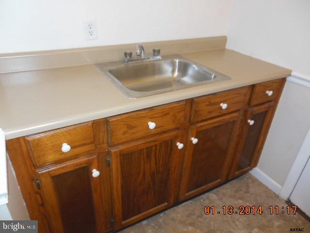 2220 Greenbriar Road York, PA 17404 - Photo 29 of 36 Gallery Image 29