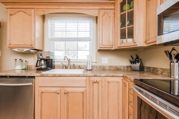40 Downing Road Peabody, MA 01960 - Photo 12 of 29 Gallery Image 12