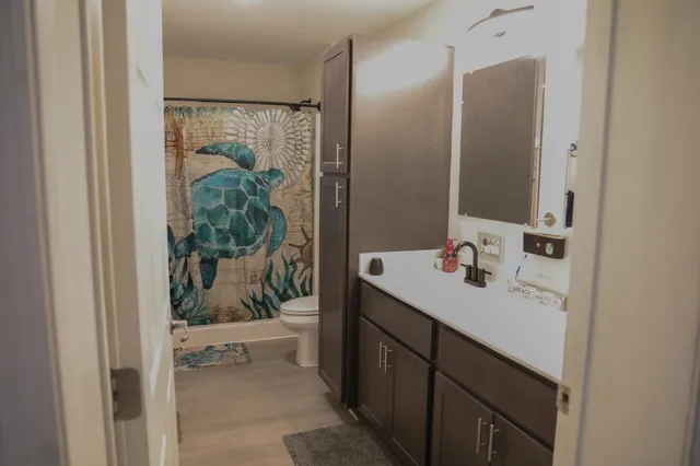 a close view of sink