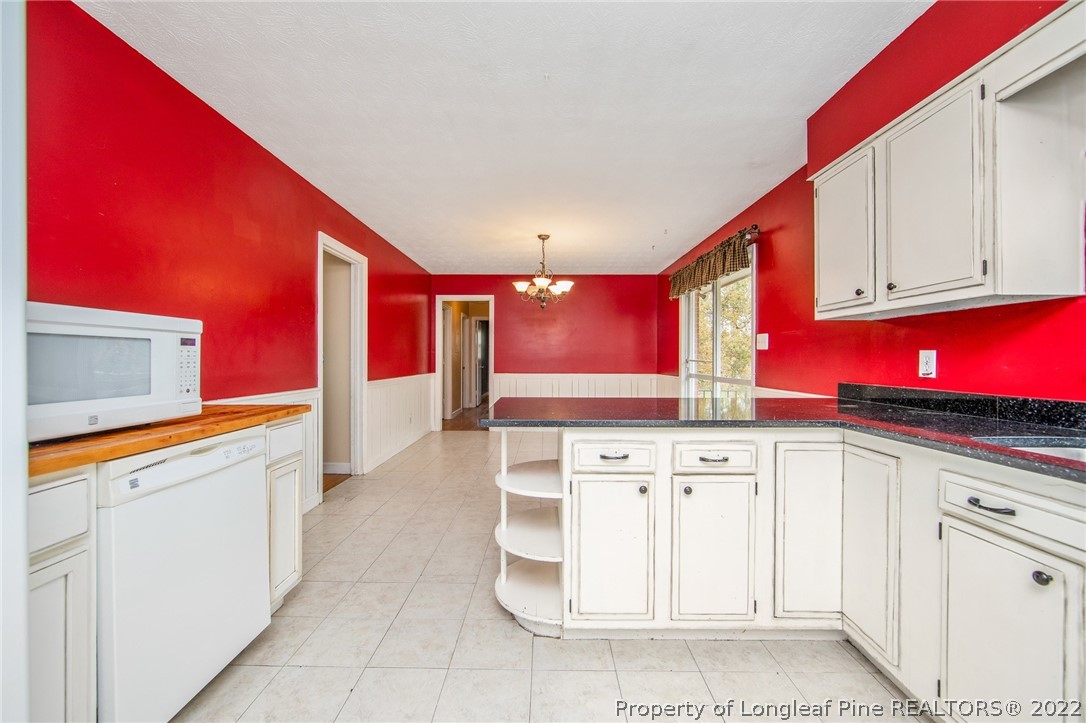 149 Summerhill Road Fayetteville, NC 28303 - Photo 11 of 34 Gallery Image 11