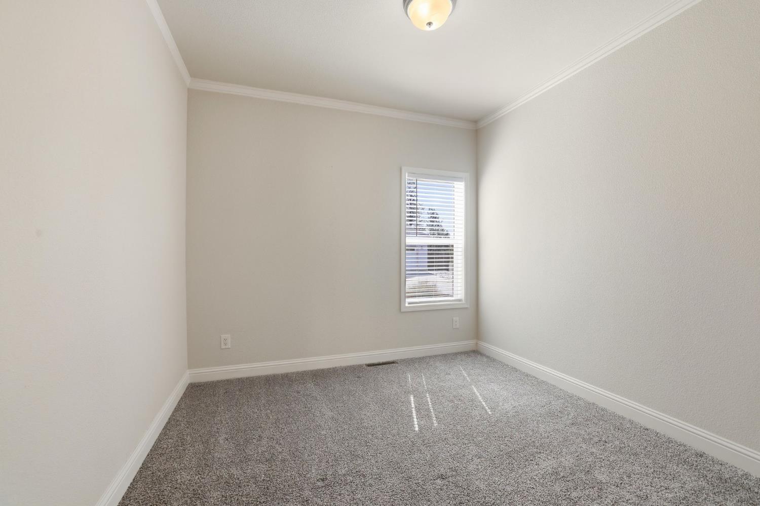 10168 Sawmill Loop Grass Valley, CA 95949 - Photo 15 of 52