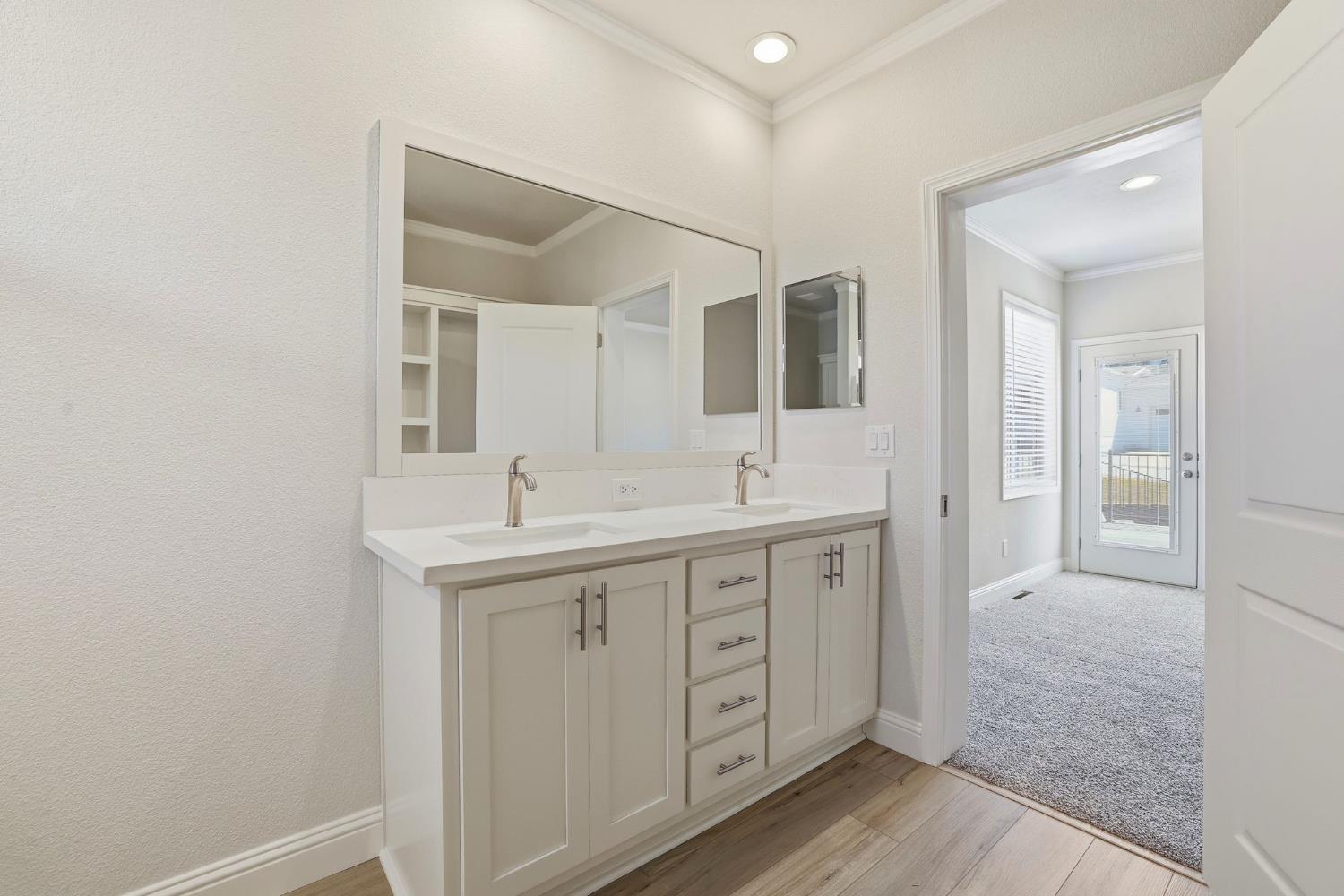 10168 Sawmill Loop Grass Valley, CA 95949 - Photo 31 of 52