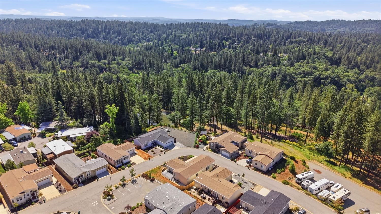 10168 Sawmill Loop Grass Valley, CA 95949 - Photo 44 of 52