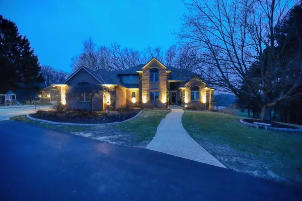 $1,950,000 | 1725 Hemlock Road, Quincy, MI 49082