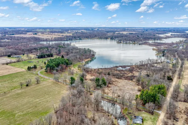 $1,950,000 | 1725 Hemlock Road, Quincy, MI 49082