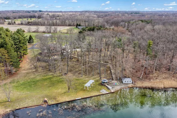 $1,950,000 | 1725 Hemlock Road, Quincy, MI 49082