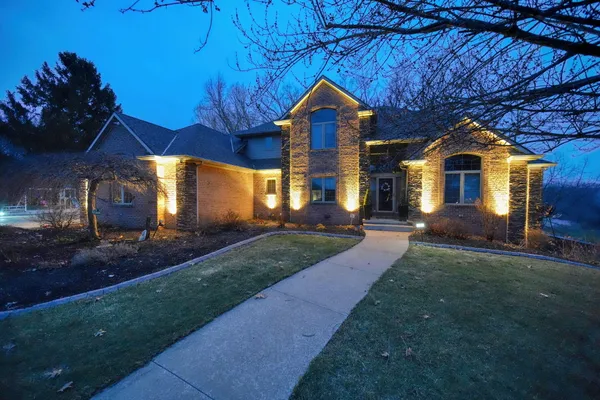 $1,950,000 | 1725 Hemlock Road, Quincy, MI 49082