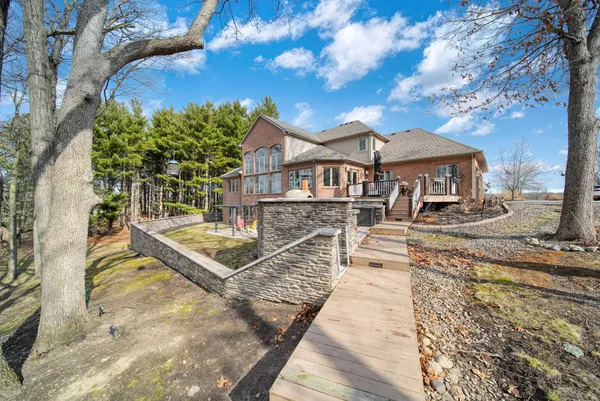 $1,950,000 | 1725 Hemlock Road, Quincy, MI 49082