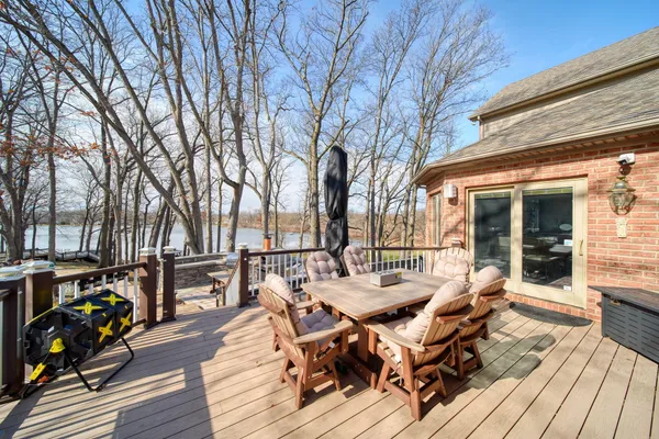 $1,950,000 | 1725 Hemlock Road, Quincy, MI 49082