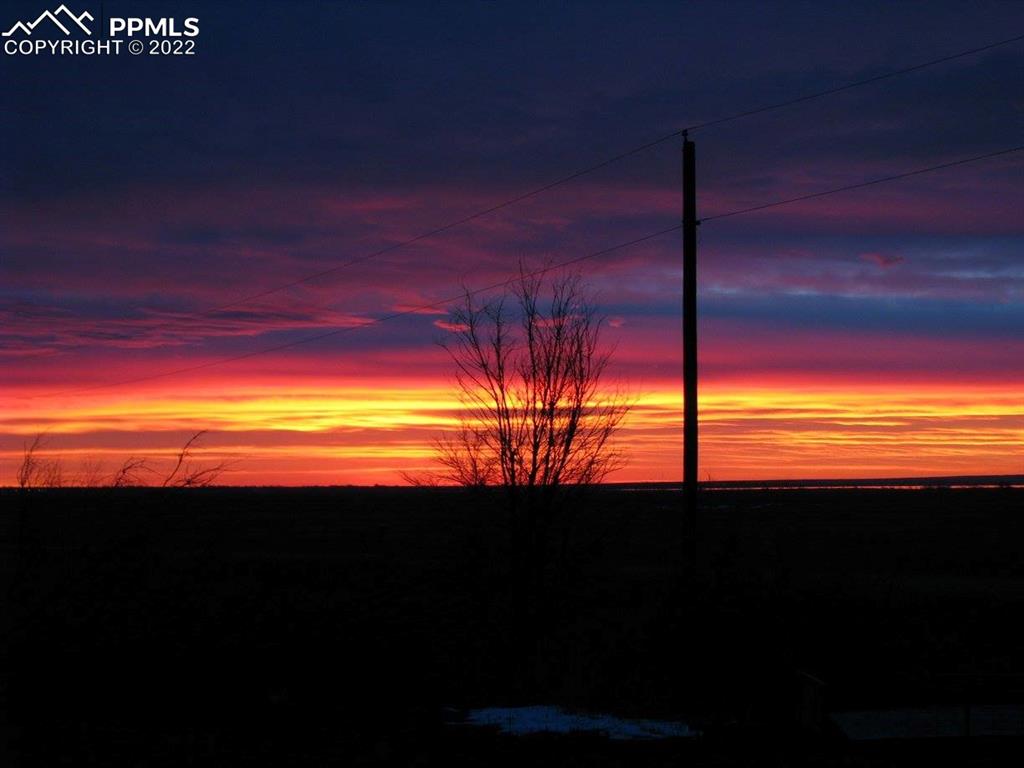 18761 County Road J Ordway, CO 81063 - Photo 17 of 26 a view of an ocean from a balcony