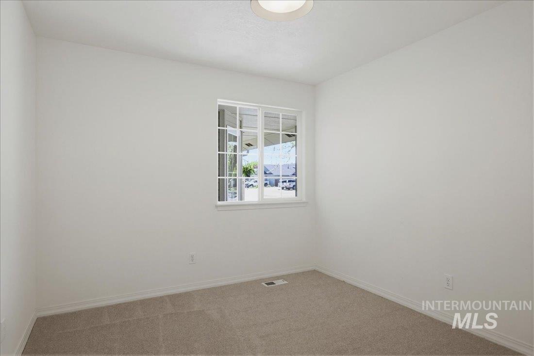 2060 East Redwick Court Meridian, ID 83646 - Photo 12 of 25