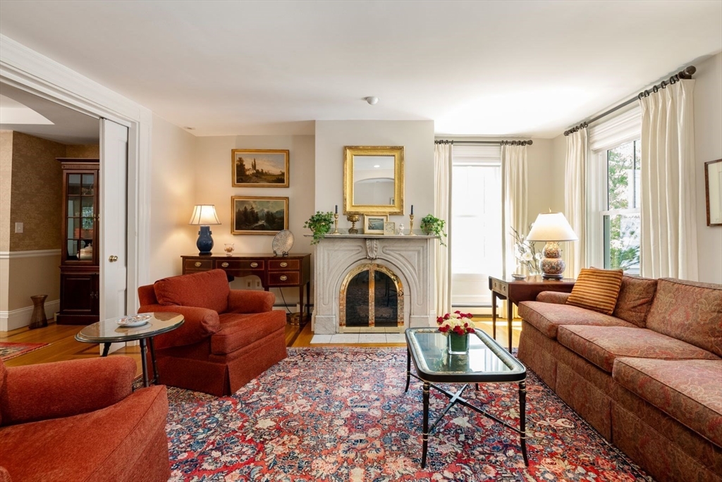 51 Chestnut Street Boston, MA 02129 - Photo 7 of 40