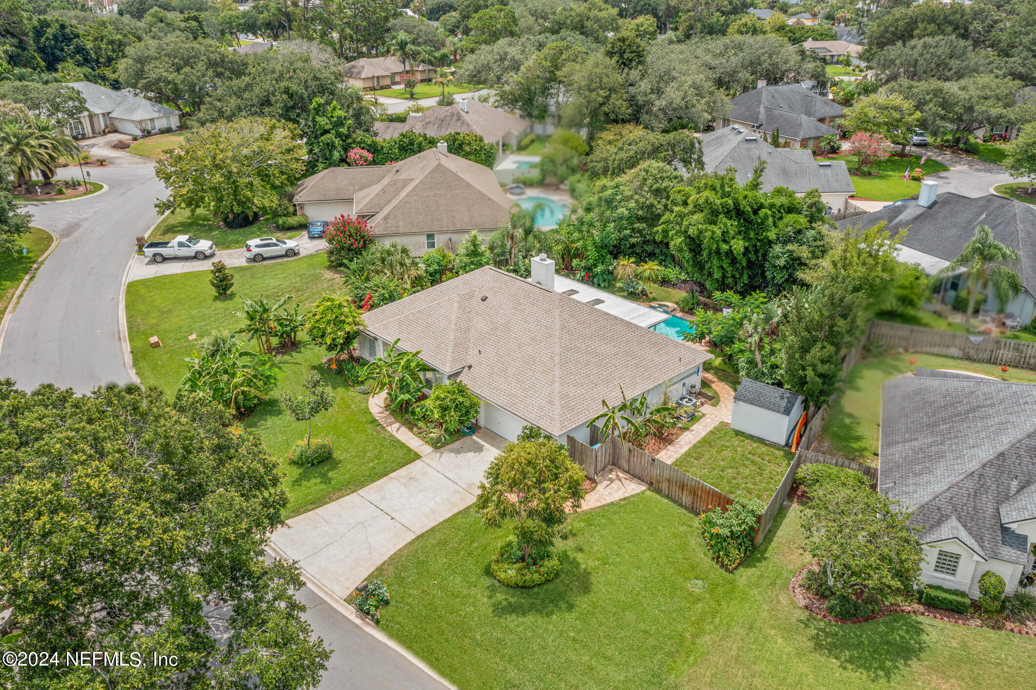 622 Cherry Street Neptune Beach, FL 32266 - Photo 65 of 77 an aerial view of a house