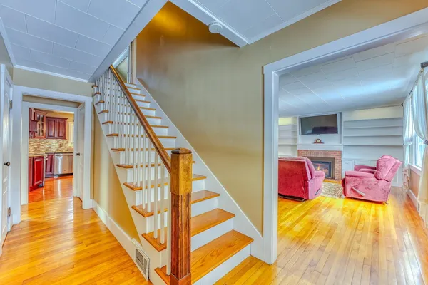 $435,000 | 166 Bethlehem Road, Littleton, NH 03561