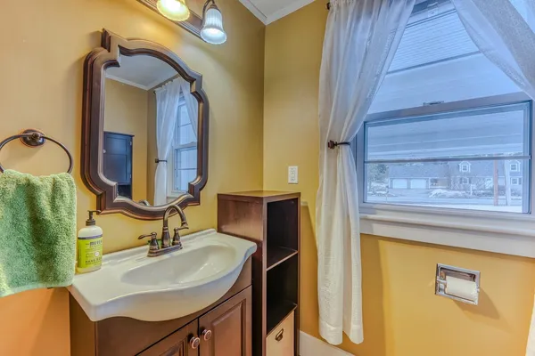 $435,000 | 166 Bethlehem Road, Littleton, NH 03561