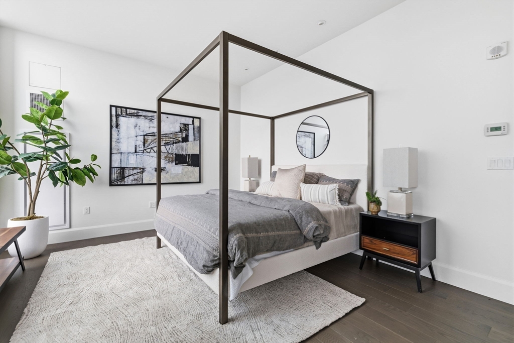 40 Trinity Place, Unit PH35B Boston, MA 02116 - Photo 12 of 40