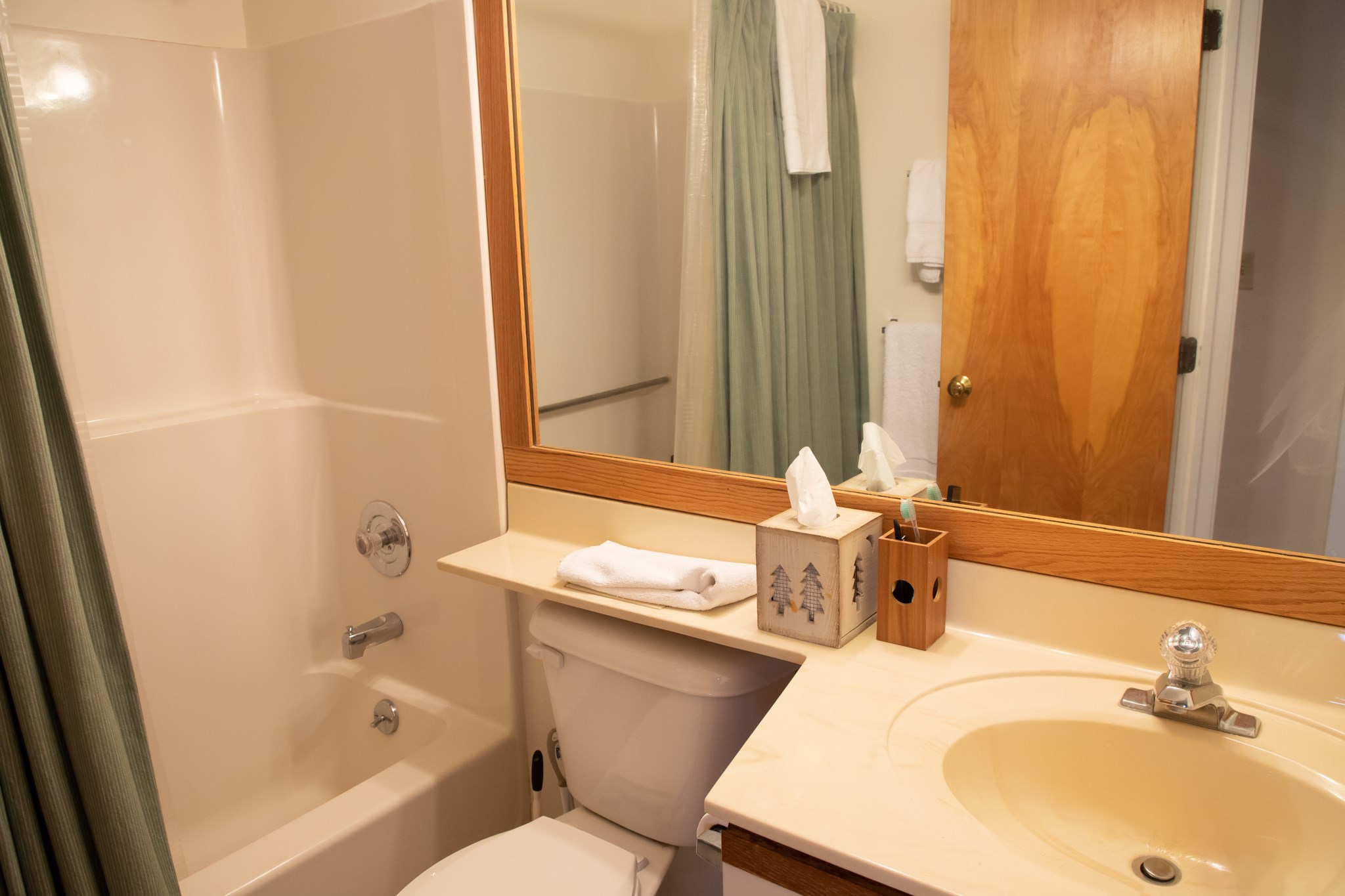 318 Okemo Mountain Road, Unit A207 Ludlow, VT 05149 - Photo 15 of 26 Gallery Image 15