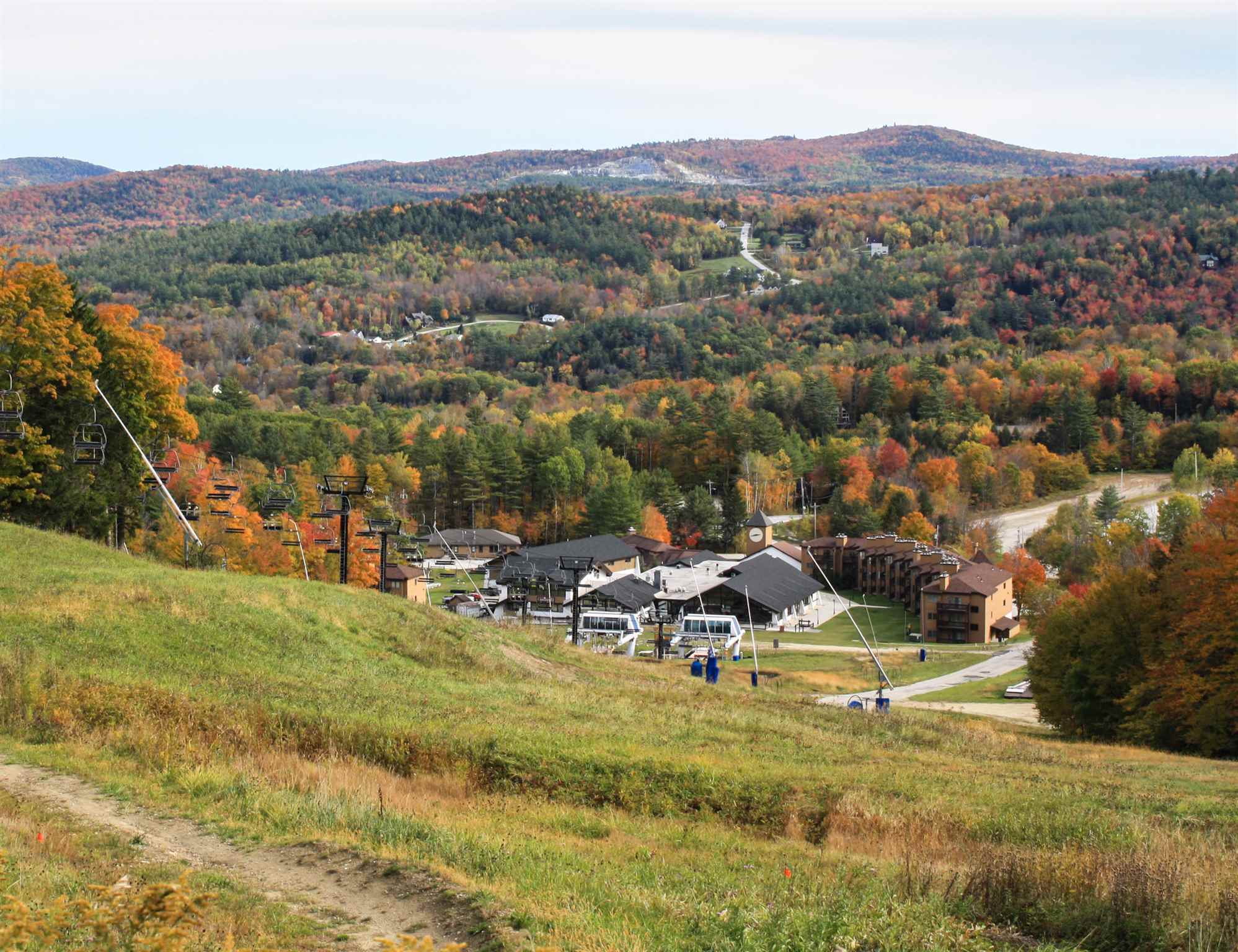 318 Okemo Mountain Road, Unit A207 Ludlow, VT 05149 - Photo 24 of 26 Gallery Image 24