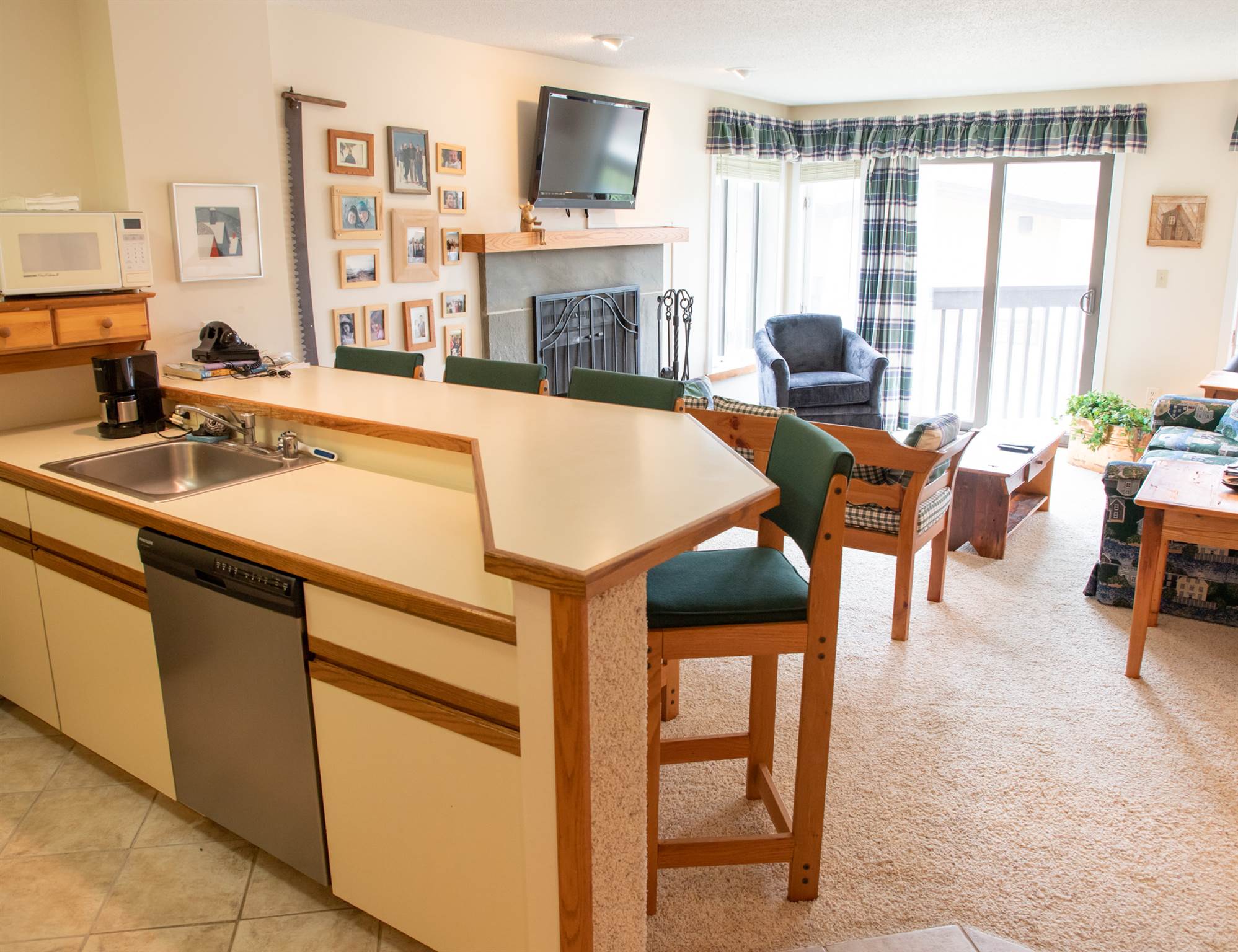 318 Okemo Mountain Road, Unit A207 Ludlow, VT 05149 - Photo 7 of 26 Gallery Image 7