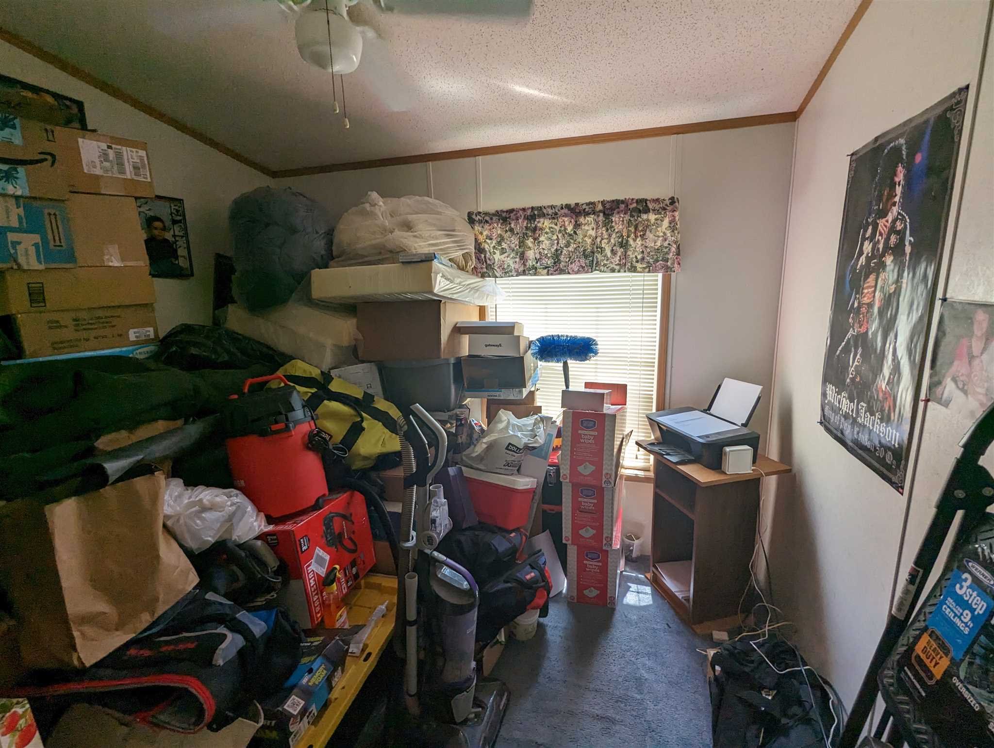 9 Depew Park Wallkill, NY 12589 - Photo 17 of 19 a living room with furniture and a fireplace