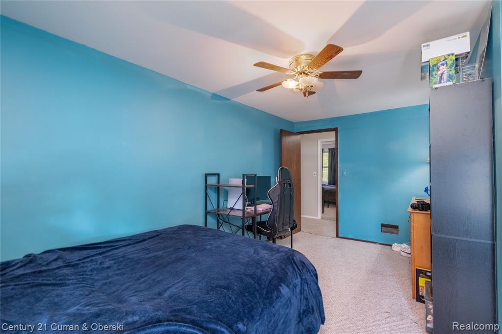 7224 Andersonville Road Clarkston, MI 48346 - Photo 29 of 45
