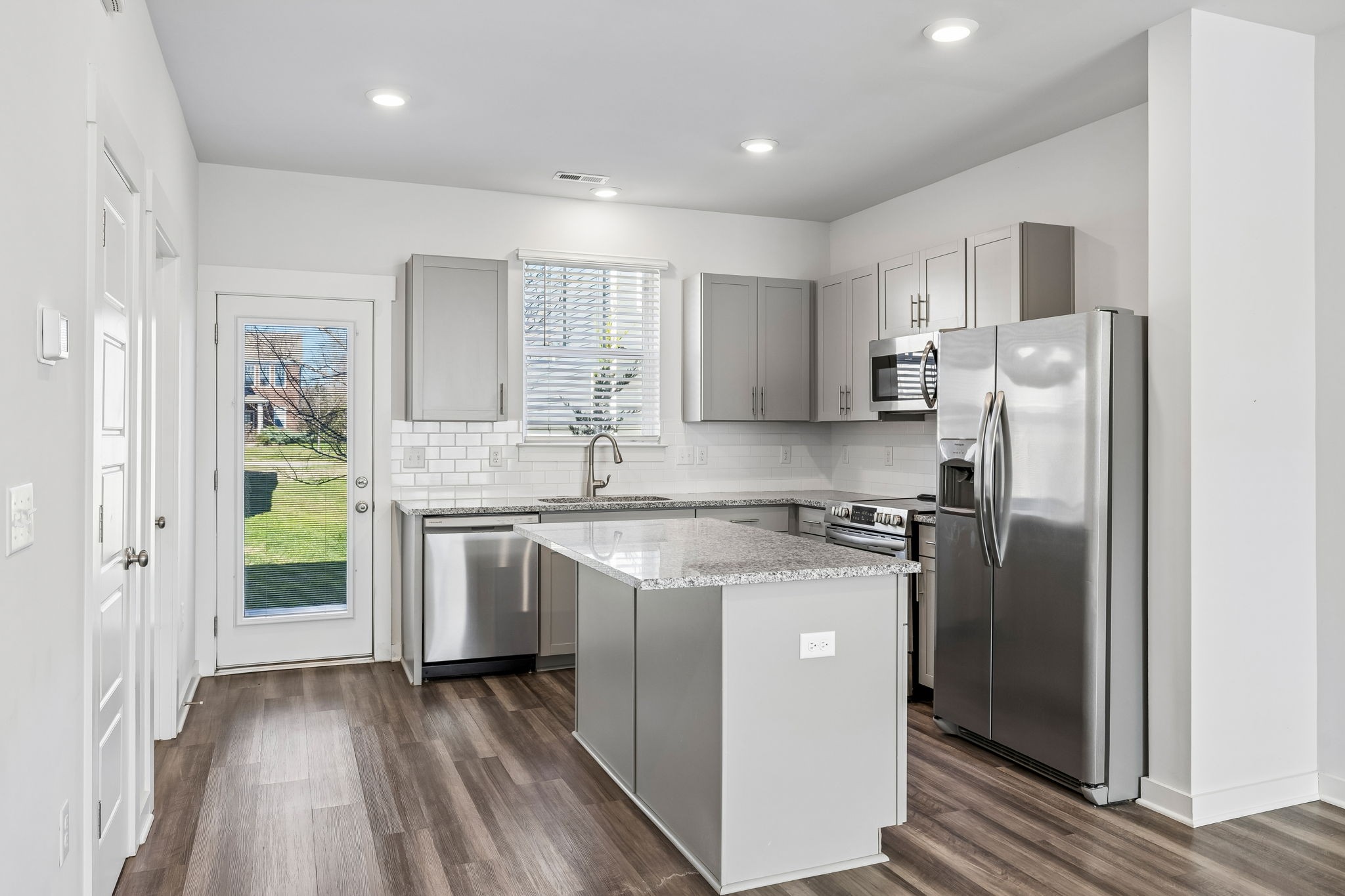 1733 Frodo Way Murfreesboro, TN 37128 - Photo 18 of 42