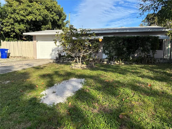 $2,800 | 2510 Northeast 9th Terrace, Pompano Beach, FL 33064