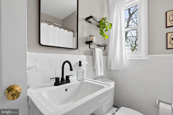 $759,000 | 1214 Franklin Street, Alexandria, VA 22314