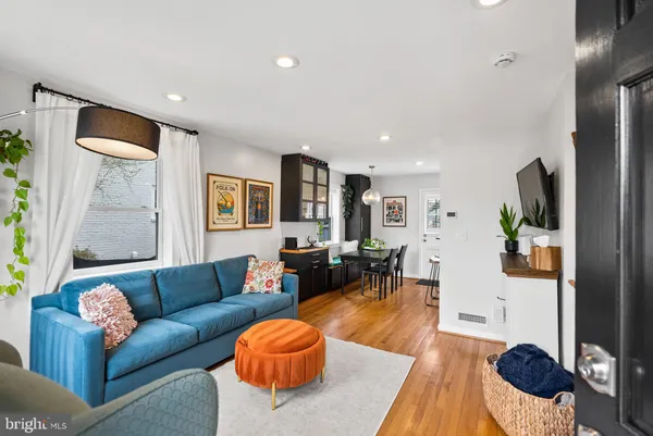 $759,000 | 1214 Franklin Street, Alexandria, VA 22314