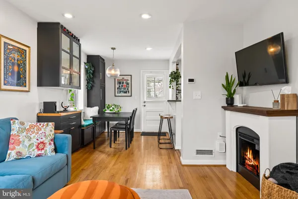$759,000 | 1214 Franklin Street, Alexandria, VA 22314