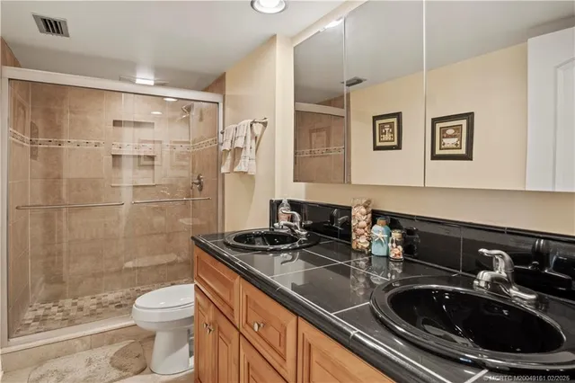 $285,000 | 1800 Southeast St Lucie Boulevard, Unit 9105, Stuart, FL 34996