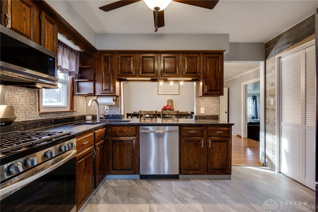 3859 Shaker Road Franklin, OH 45005 - Photo 12 of 41 Gallery Image 12