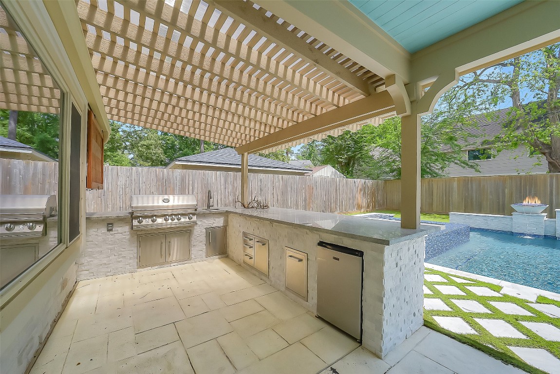 9519 Oxted Lane Spring, TX 77379 - Photo 29 of 37