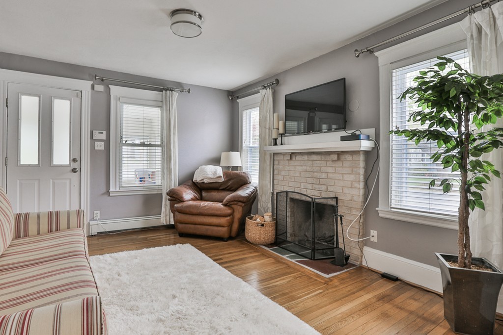 4 Howe Street Milton, MA 02186 - Photo 4 of 25 Gallery Image 4