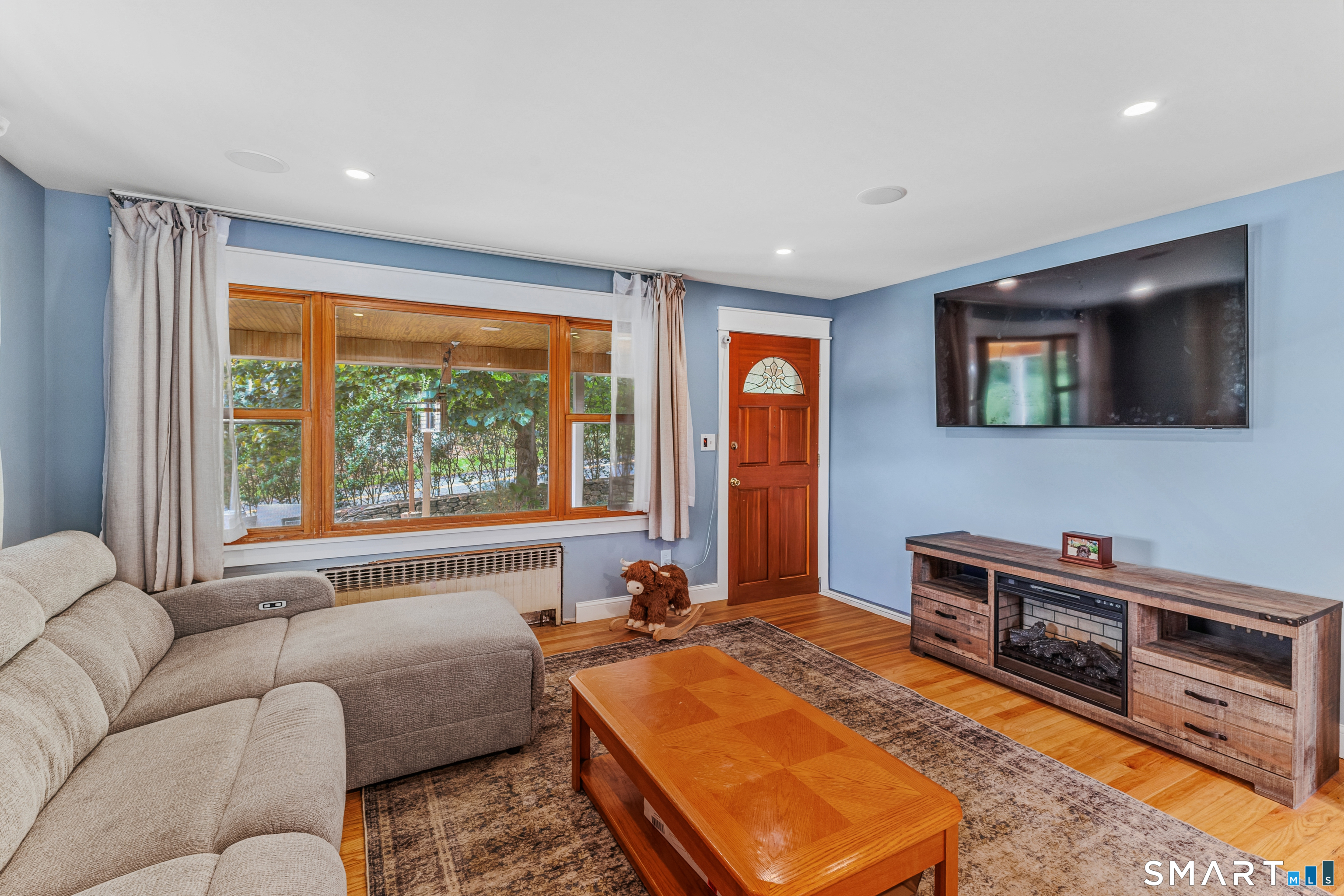 115 Brooks Hill Road Wolcott, CT 06716 - Photo 6 of 36 Gallery Image 6